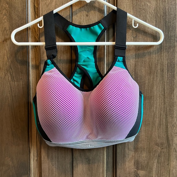 VSX Sports Bra - Picture 7 of 7